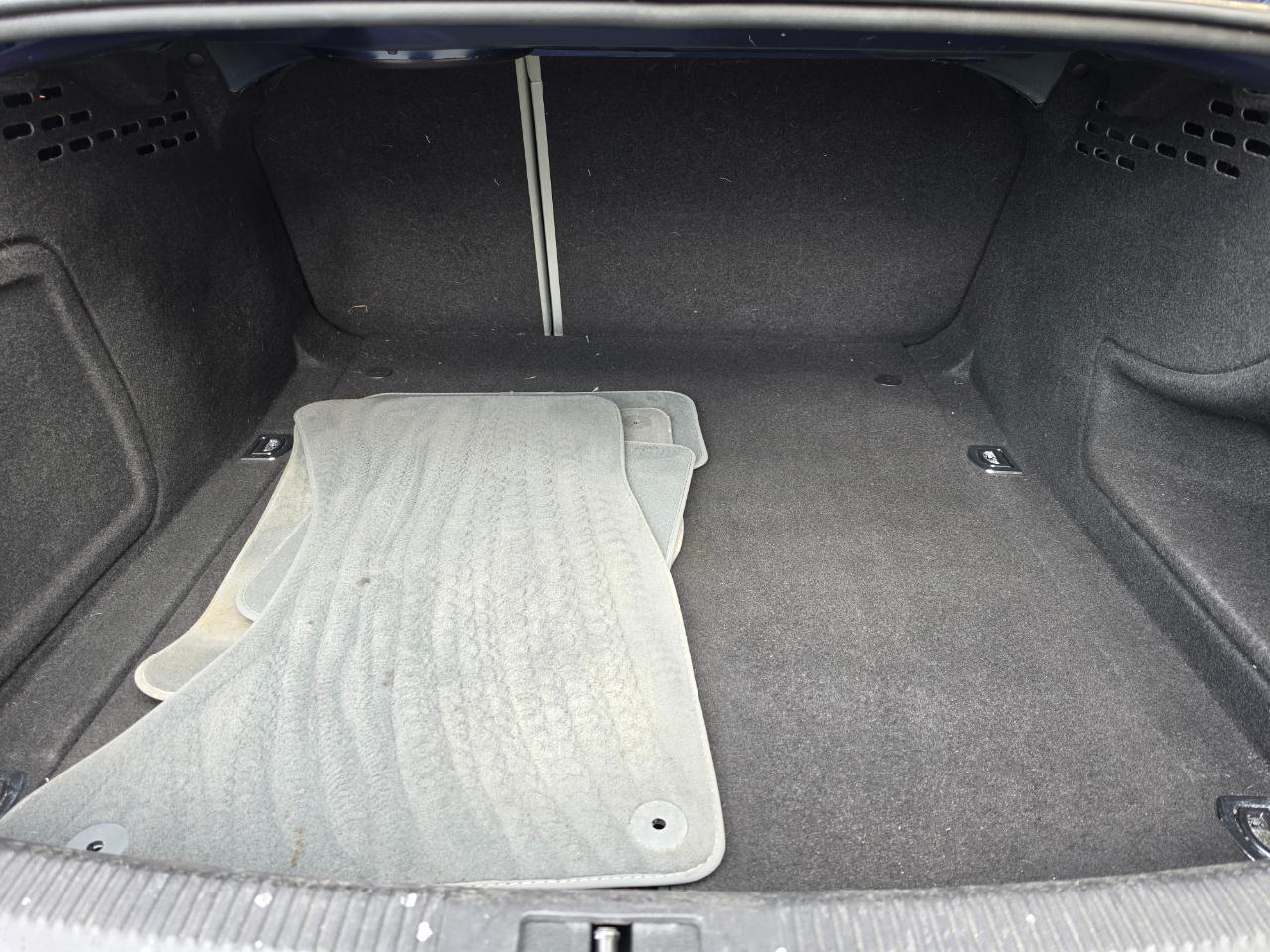 Audi A4 Auto quattro 2.0T Premium 2016