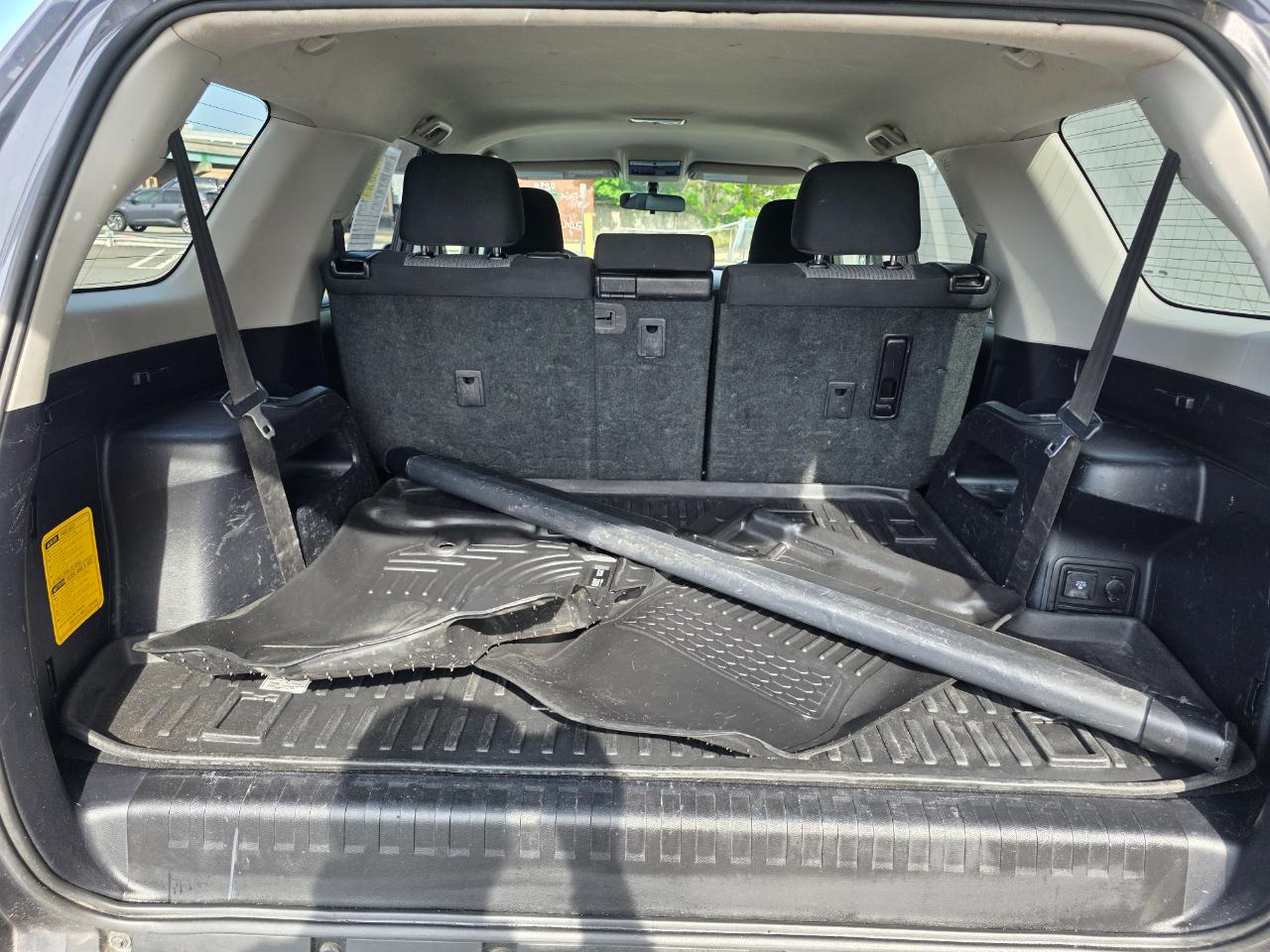 Toyota 4Runner SR5 Premium 2WD (Natl) 2017