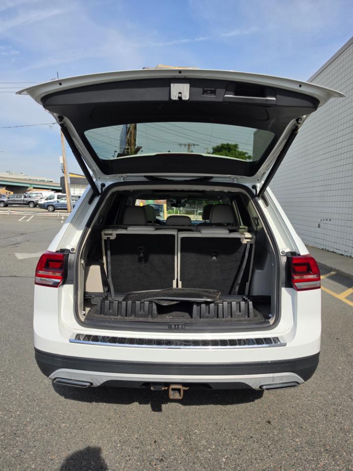 Volkswagen Atlas 3.6L V6 SE w/Technology 4MOTION 2019