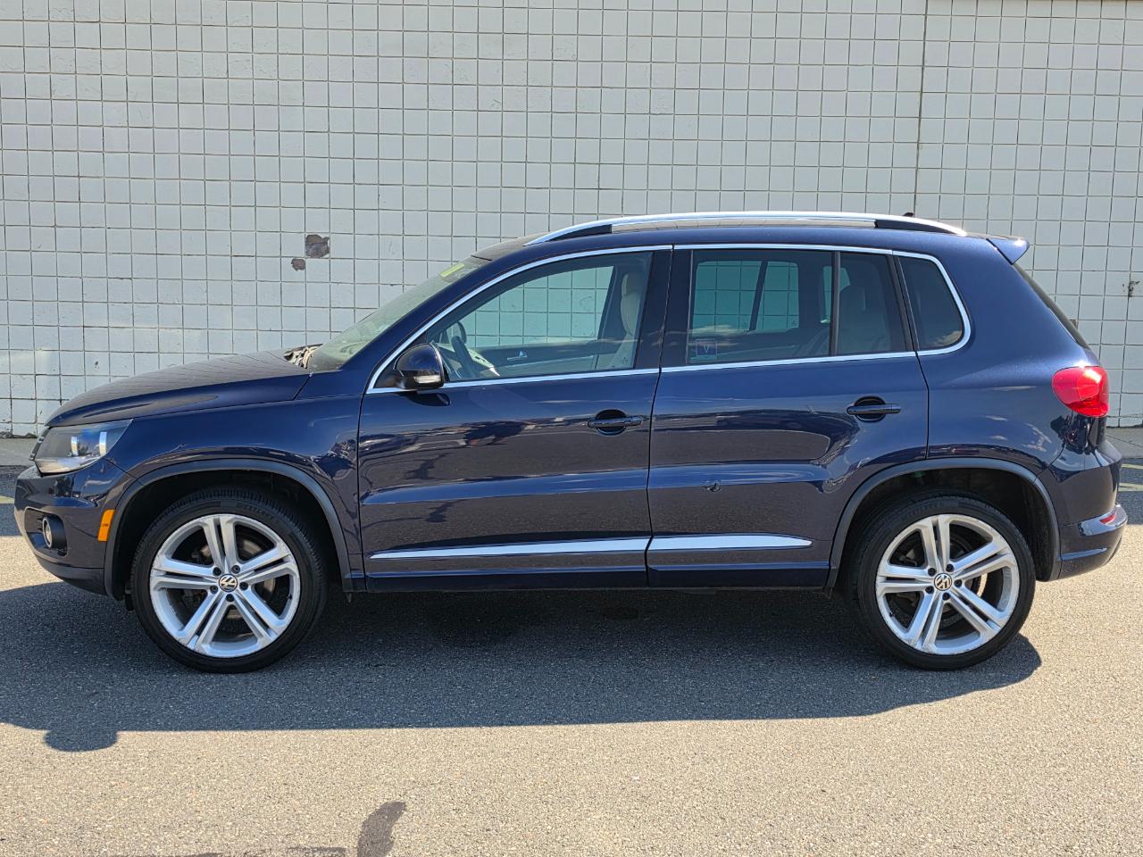 Volkswagen Tiguan 4MOTION 4dr Auto R-Line 2016