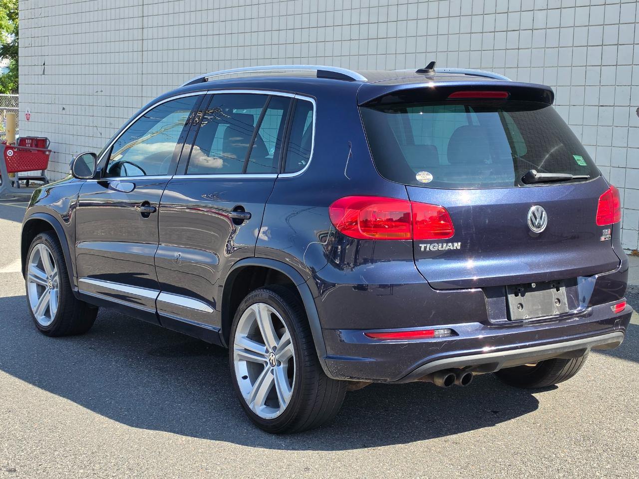 Volkswagen Tiguan 4MOTION 4dr Auto R-Line 2016