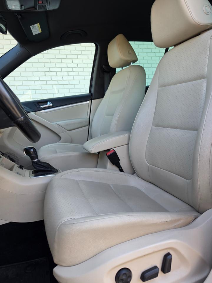 Volkswagen Tiguan 4MOTION 4dr Auto R-Line 2016
