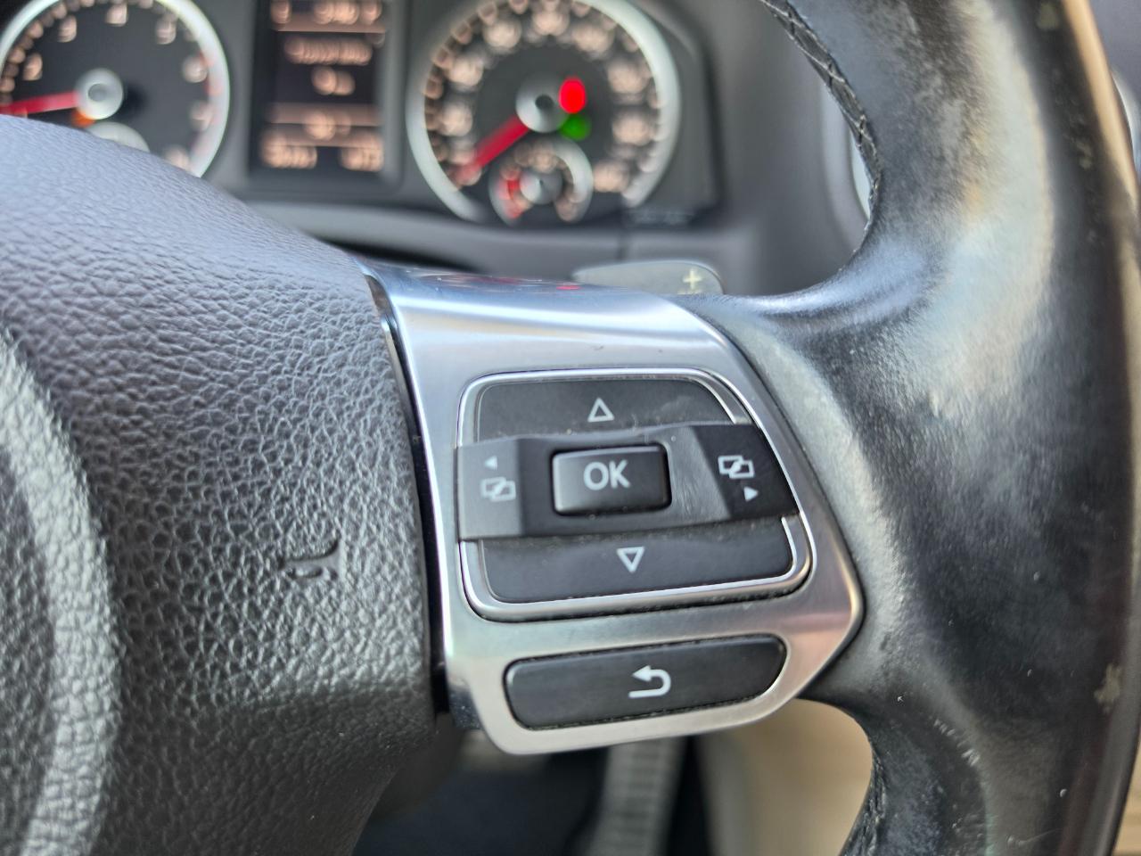Volkswagen Tiguan 4MOTION 4dr Auto R-Line 2016
