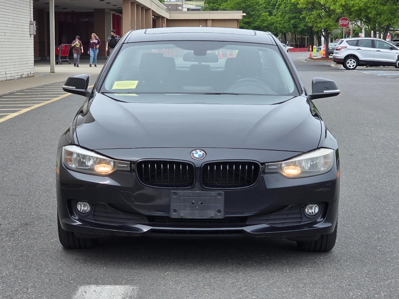BMW 3 Series 4dr Sdn 320i xDrive AWD 2014