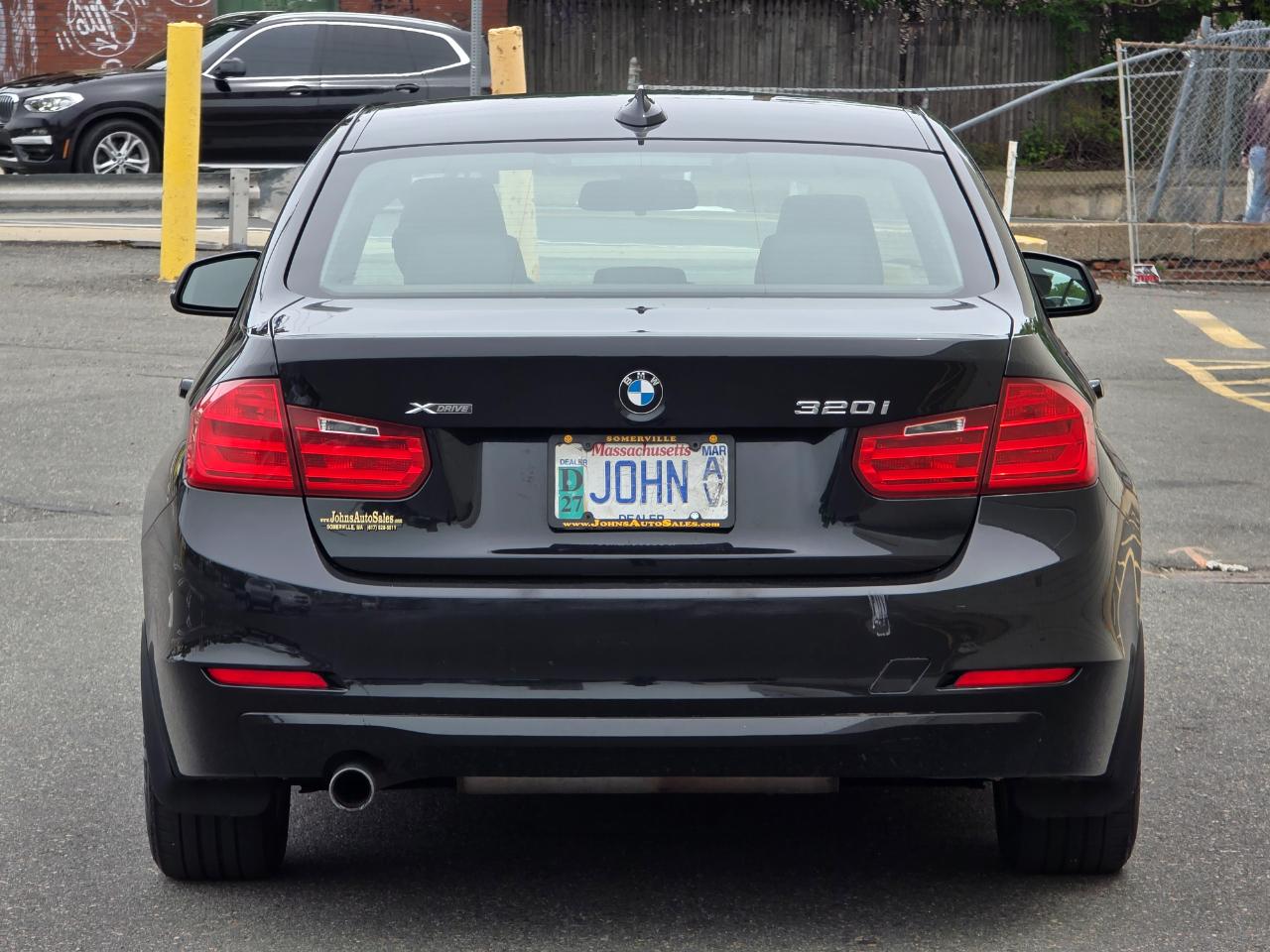 BMW 3 Series 4dr Sdn 320i xDrive AWD 2014