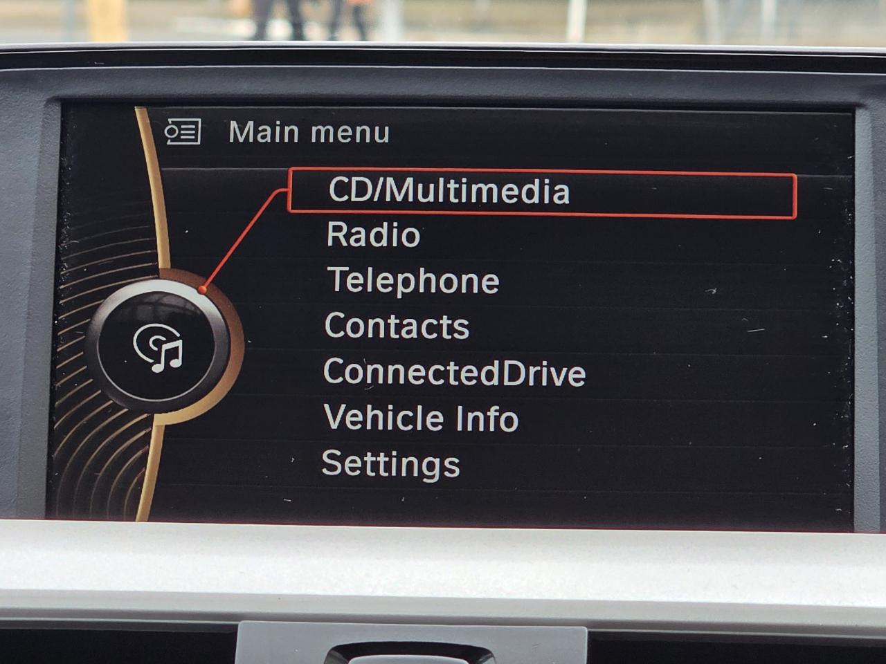 BMW 3 Series 4dr Sdn 320i xDrive AWD 2014