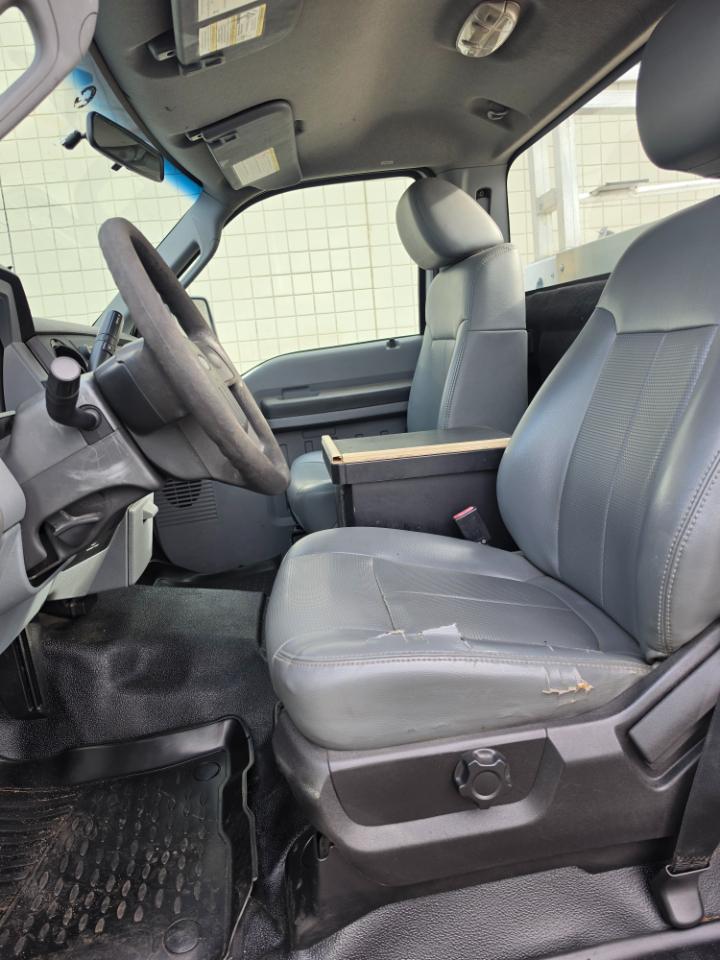 Ford Super Duty F-250 SRW  2011