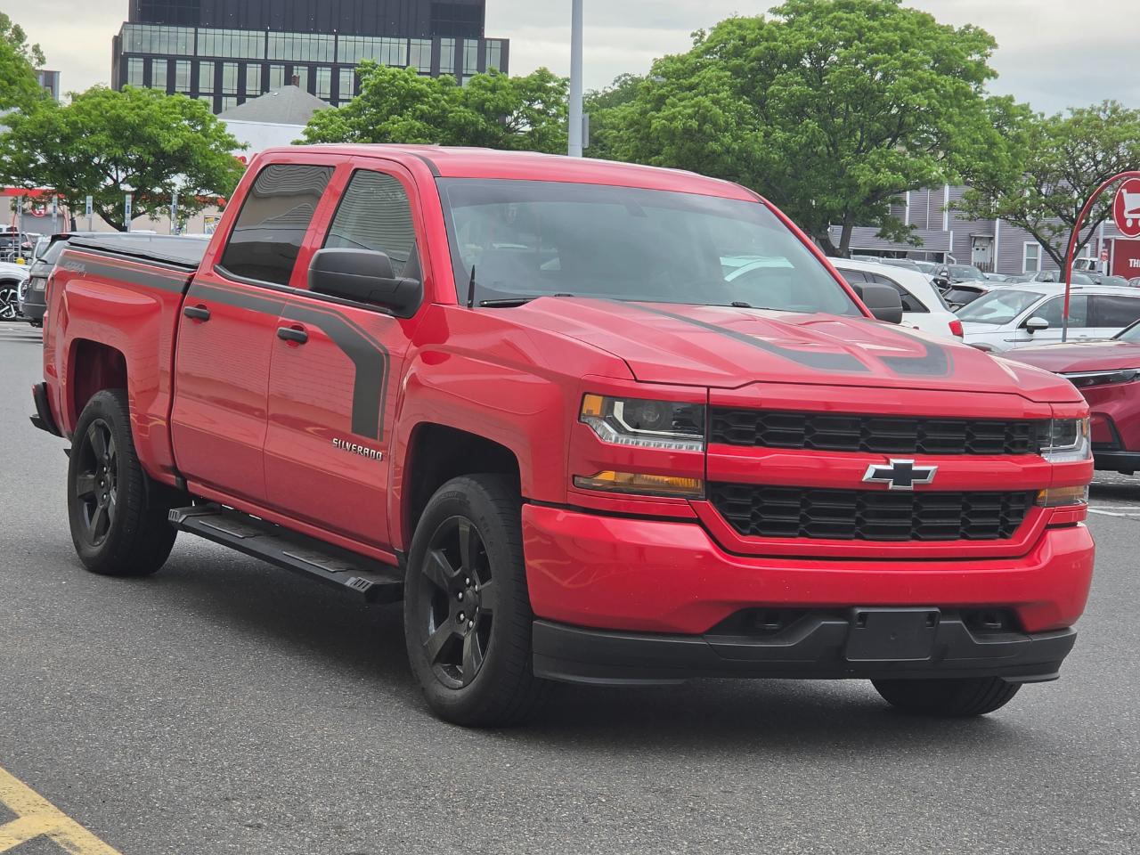 Chevrolet Silverado 1500 4WD Crew Cab 143.5" Custom 2018