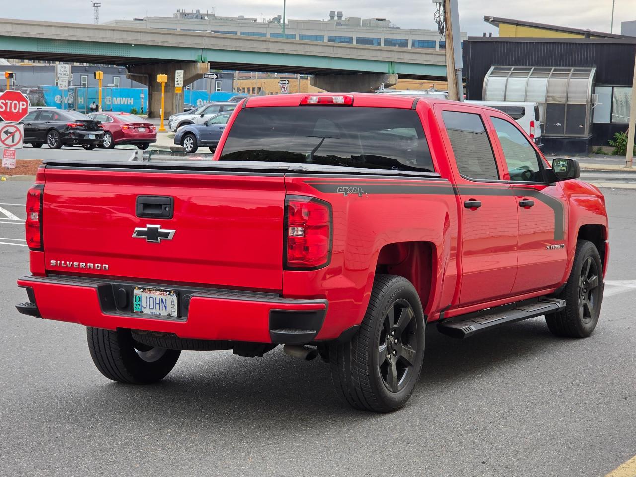 Chevrolet Silverado 1500 4WD Crew Cab 143.5" Custom 2018