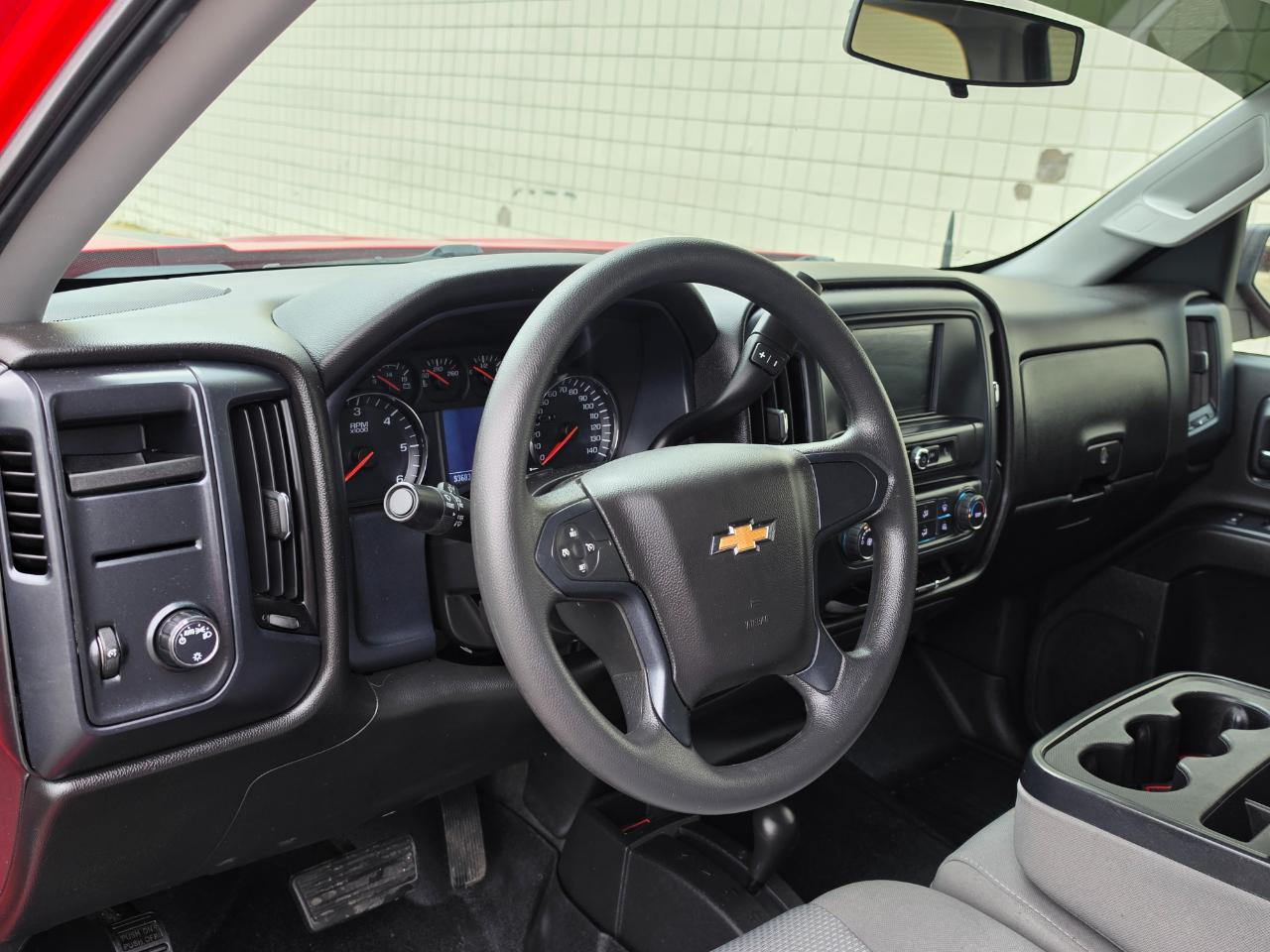 Chevrolet Silverado 1500 4WD Crew Cab 143.5" Custom 2018
