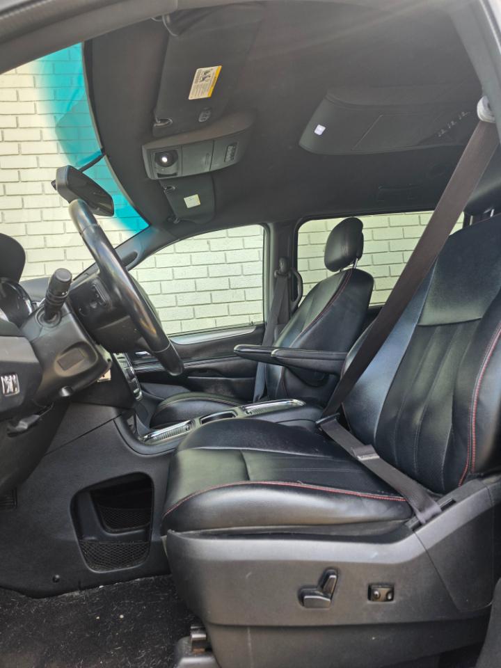 Dodge Grand Caravan GT Wagon Fleet 2017