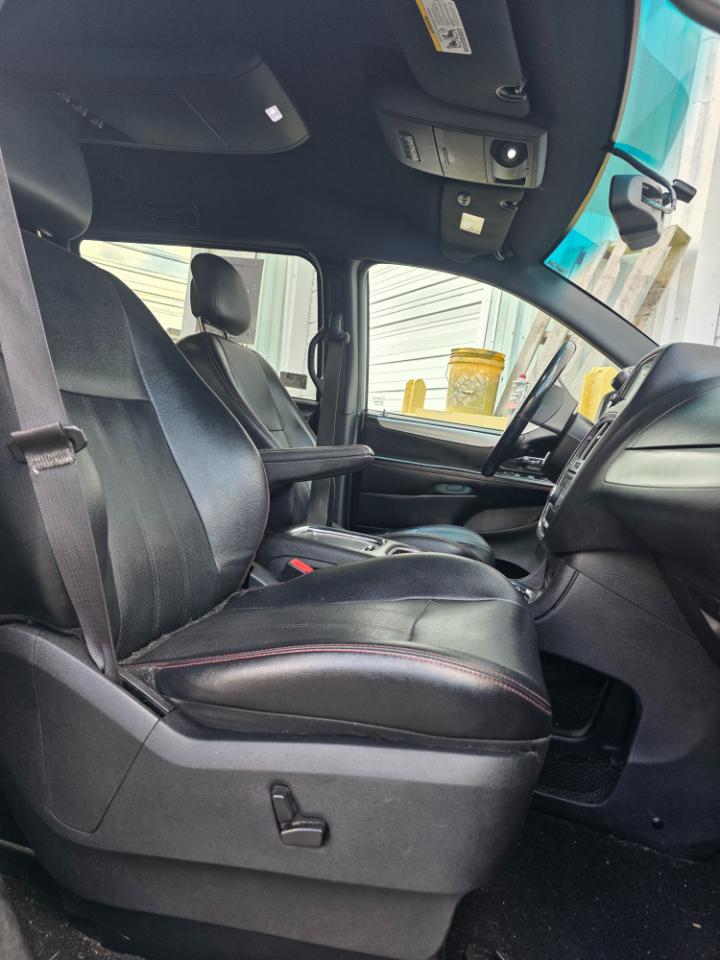 Dodge Grand Caravan GT Wagon Fleet 2017