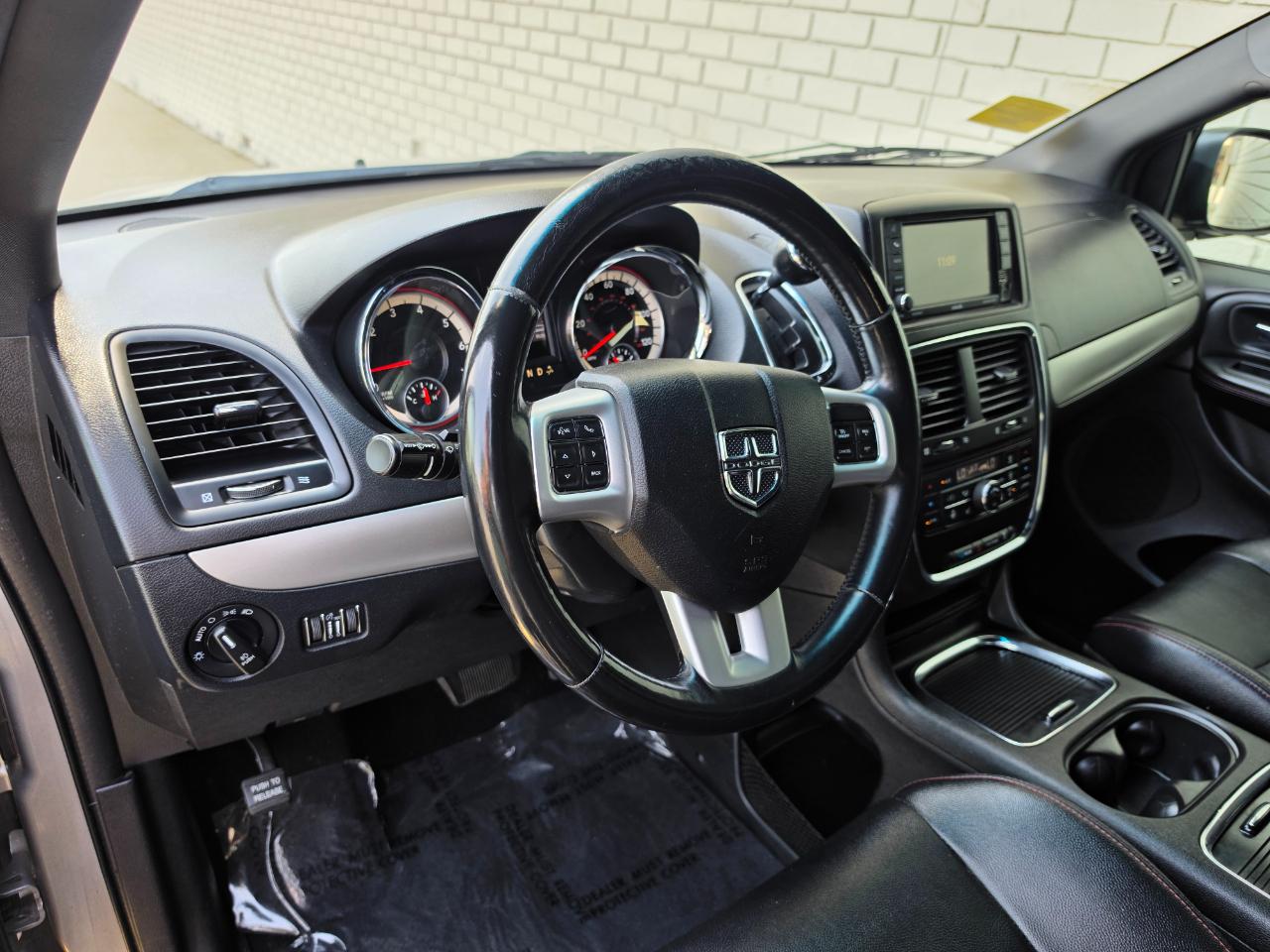 Dodge Grand Caravan GT Wagon Fleet 2017
