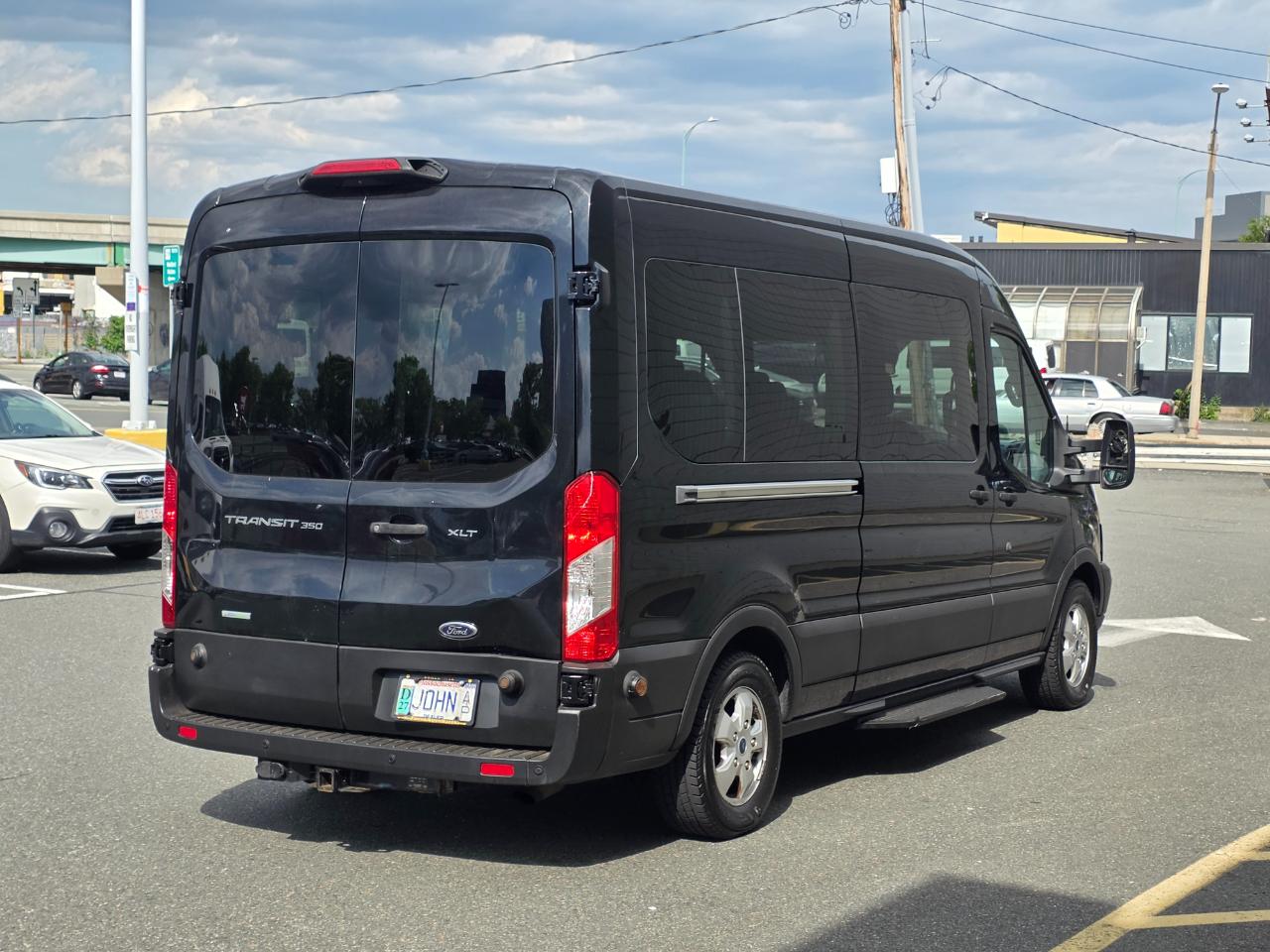 Ford Transit Passenger Wagon T-350 148" Med Roof XLT Sliding RH Dr 2019