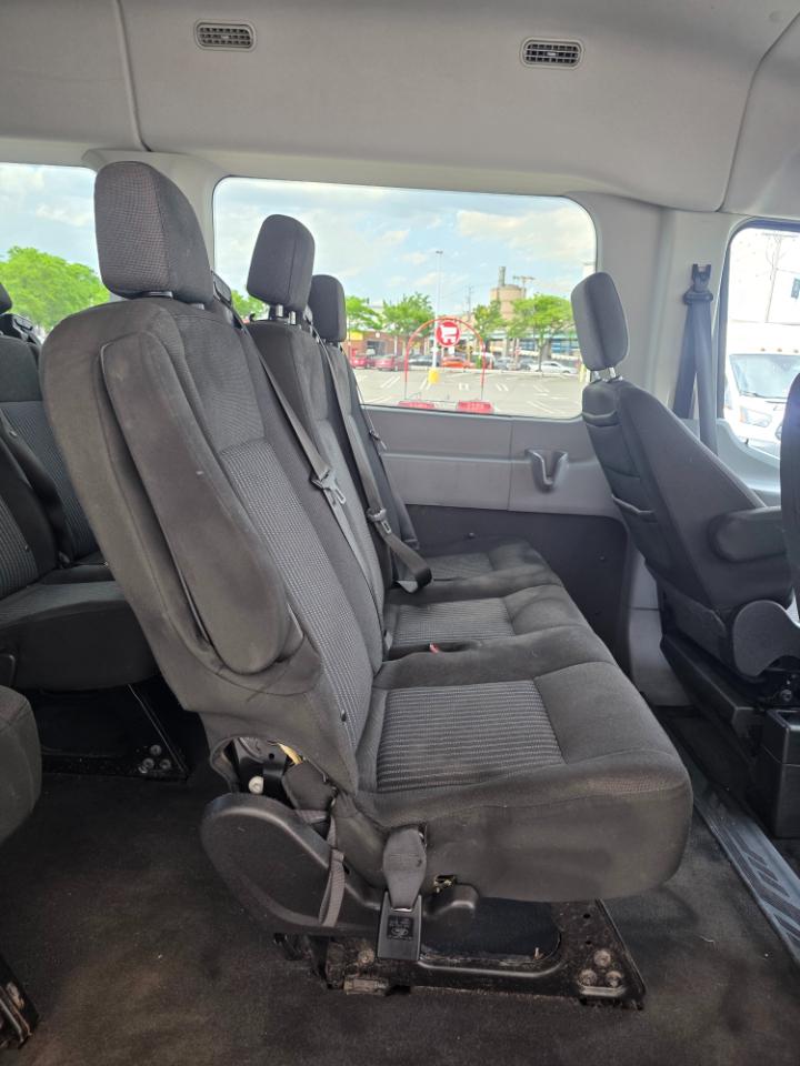 Ford Transit Passenger Wagon T-350 148" Med Roof XLT Sliding RH Dr 2019