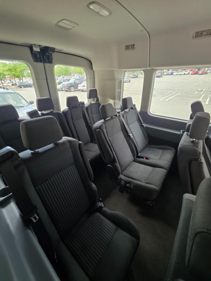 Ford Transit Passenger Wagon T-350 148" Med Roof XLT Sliding RH Dr 2019