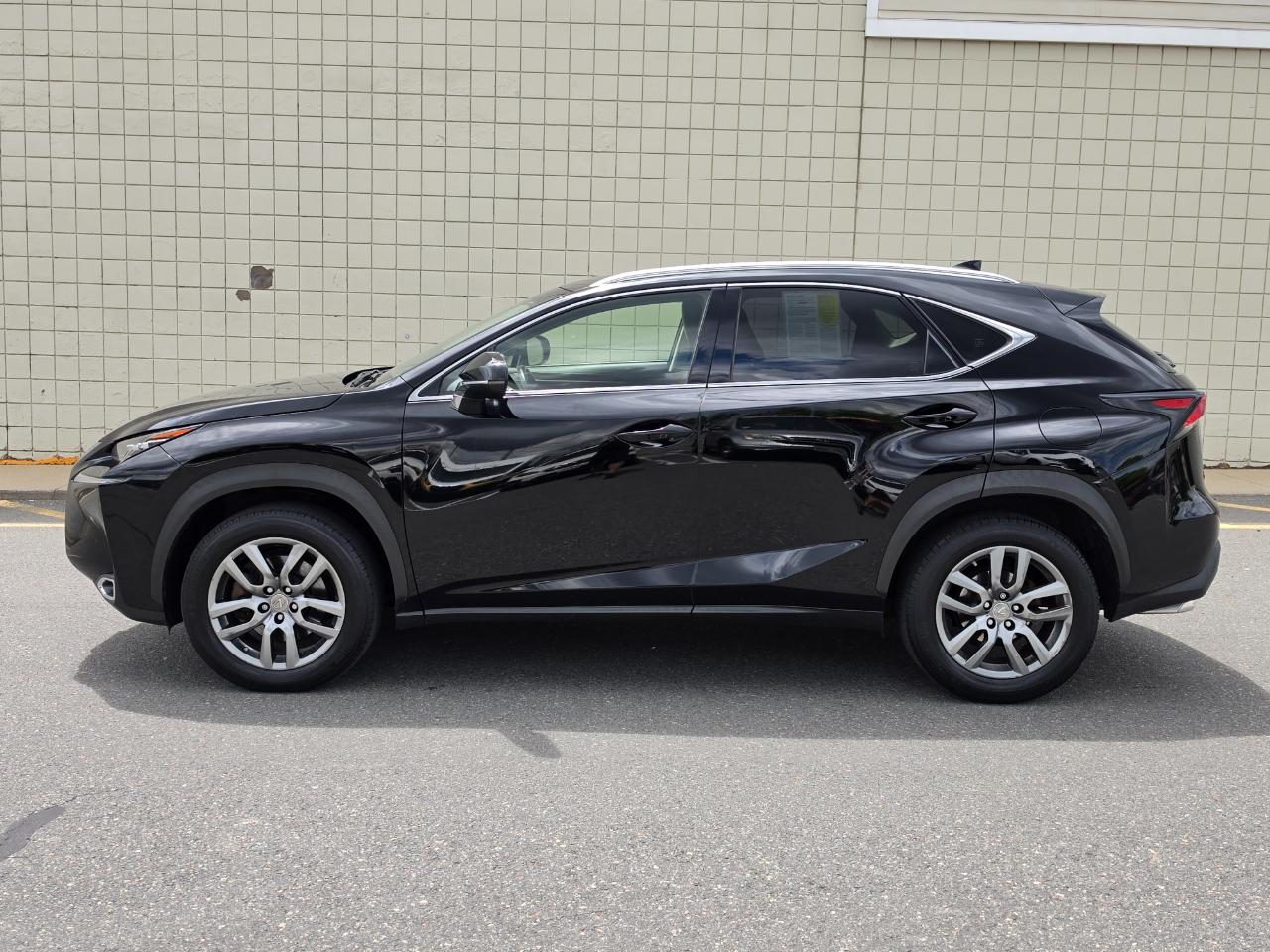Lexus NX 200t AWD 4dr 2015