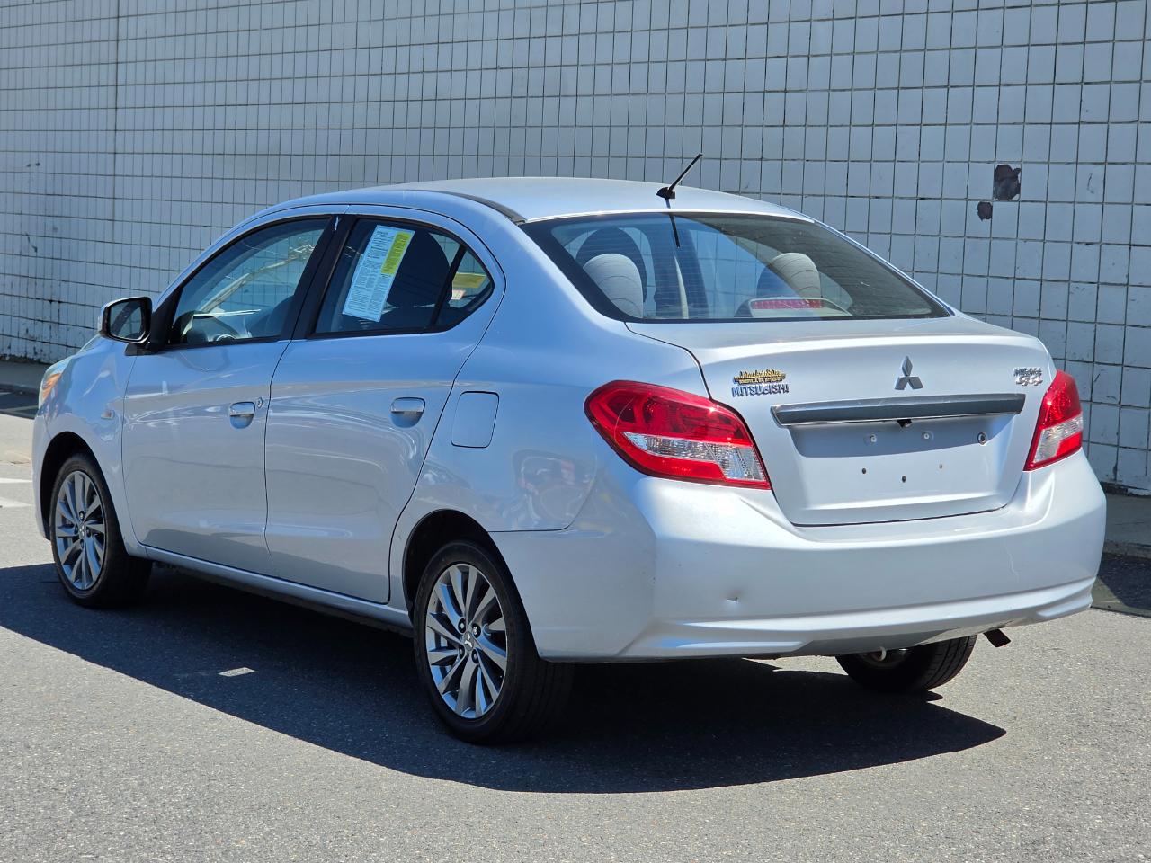 Mitsubishi Mirage G4 ES CVT 2018