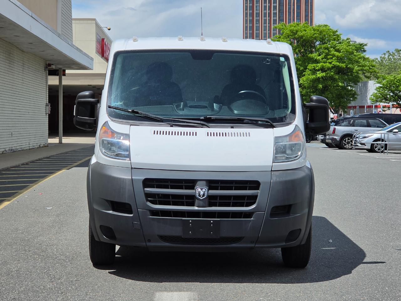 RAM ProMaster Cargo Van 1500 Low Roof 136" WB 2017