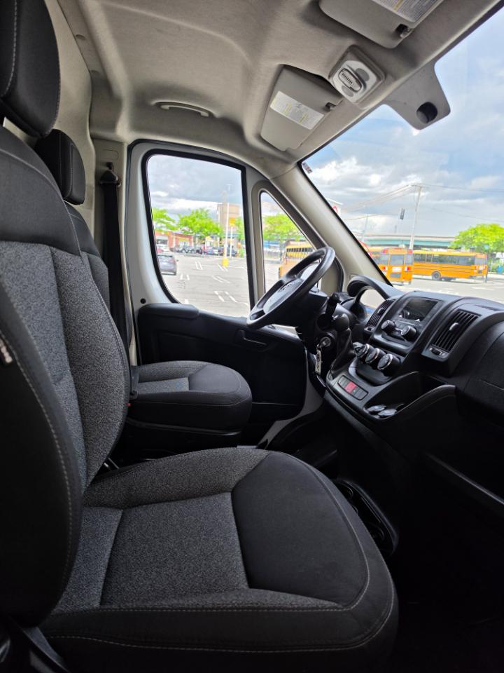RAM ProMaster Cargo Van 1500 Low Roof 136" WB 2017