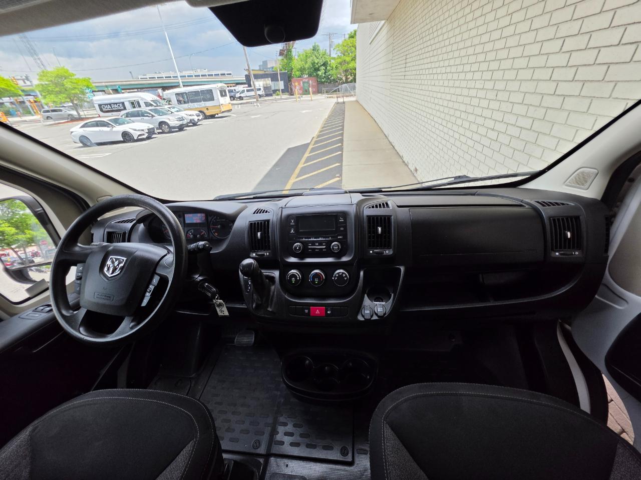 RAM ProMaster Cargo Van 1500 Low Roof 136" WB 2017