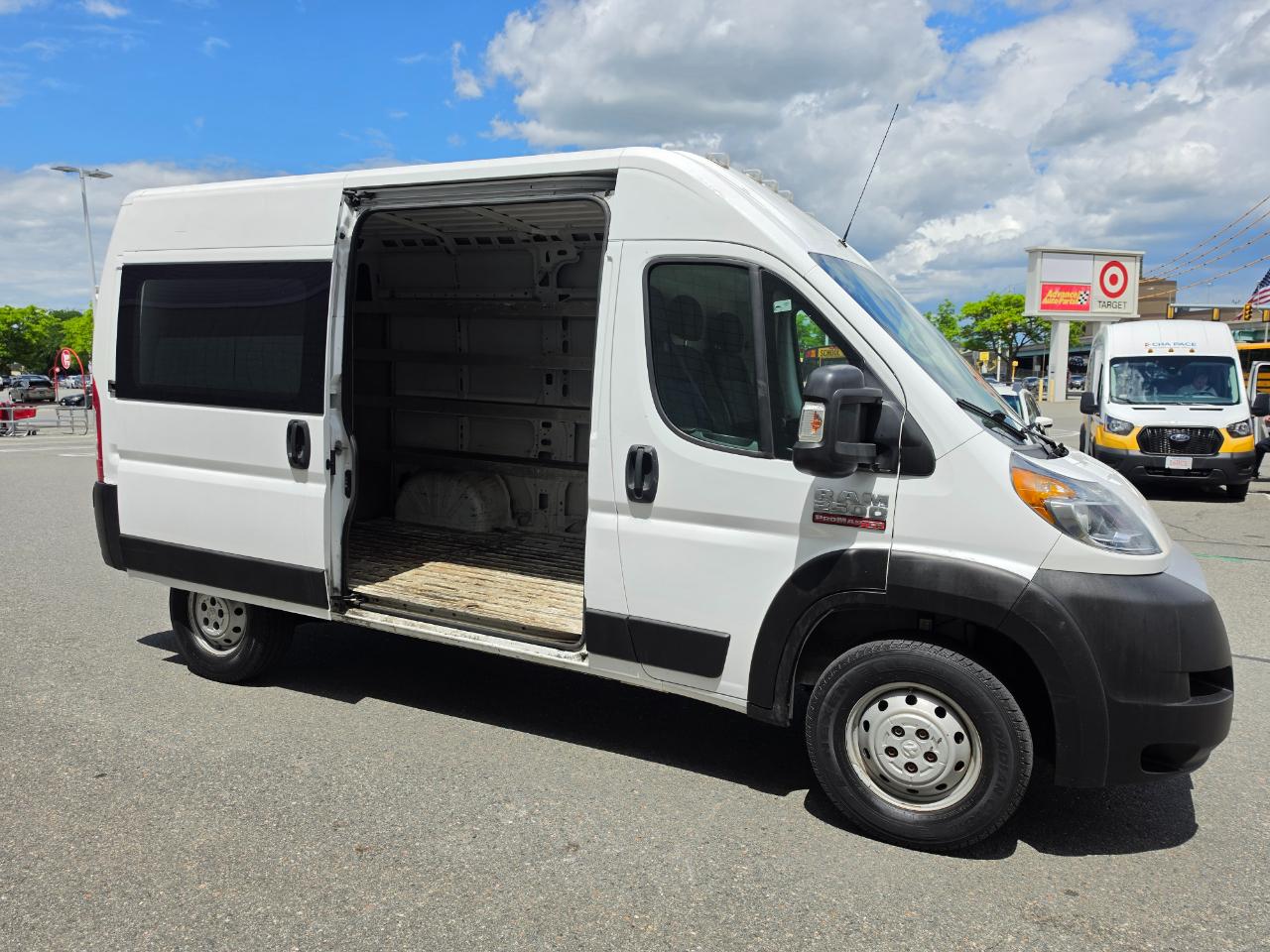 RAM ProMaster Cargo Van 2500 High Roof 136" WB 2019