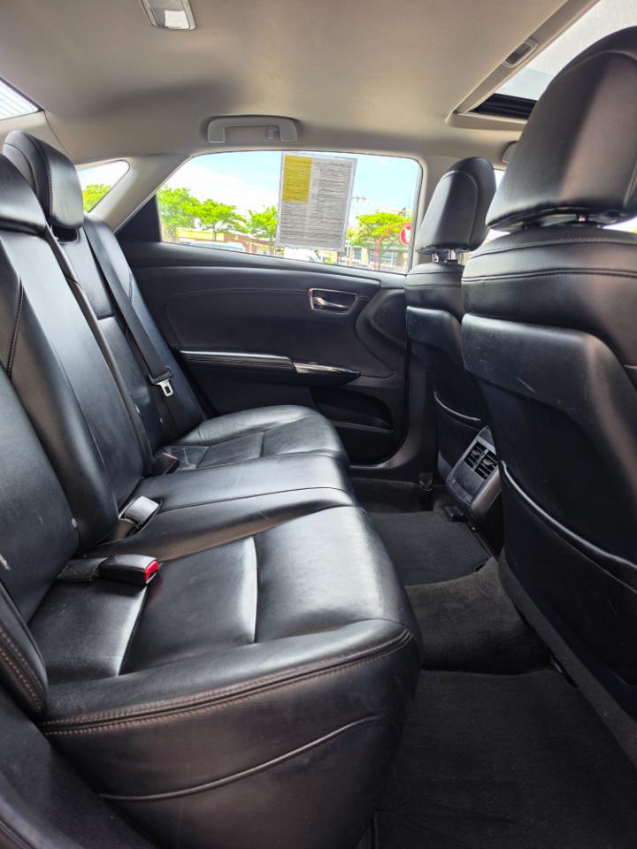 Toyota Avalon 4dr Sdn XLE Premium (Natl) 2016