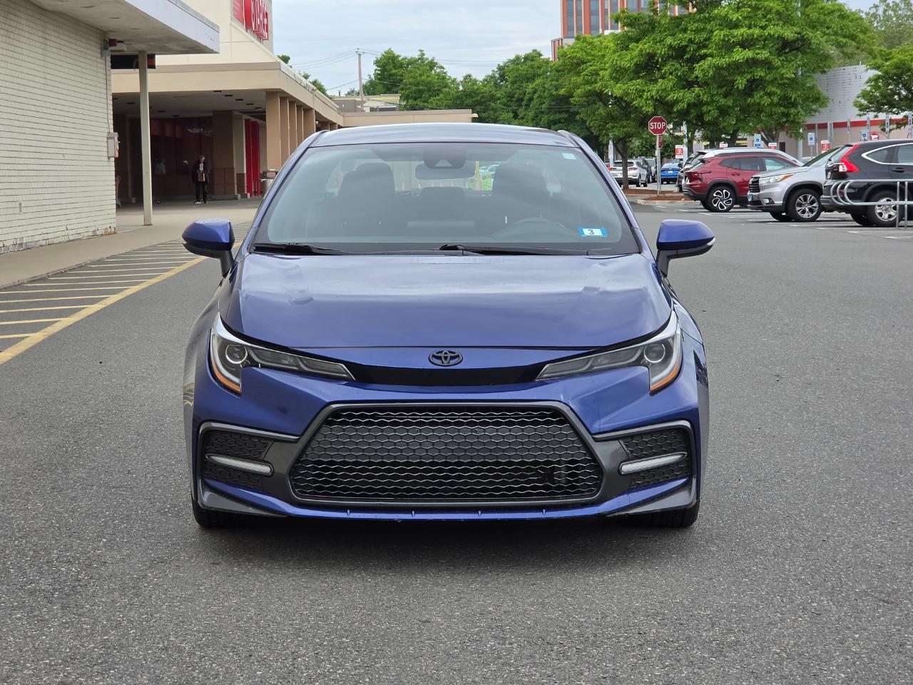 Toyota Corolla SE Nightshade CVT (Natl) 2022