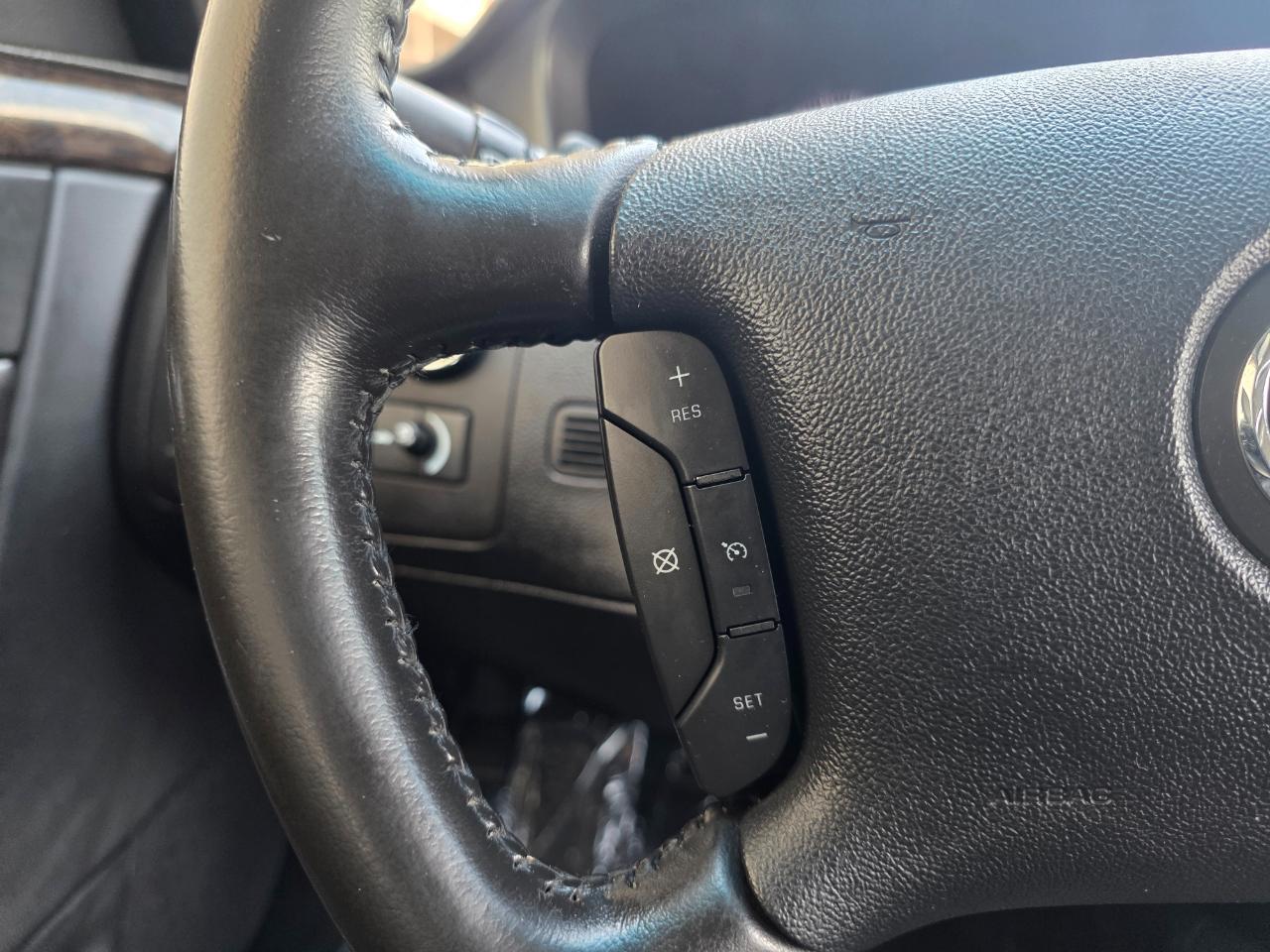 Cadillac DTS 4dr Sdn Base 2011