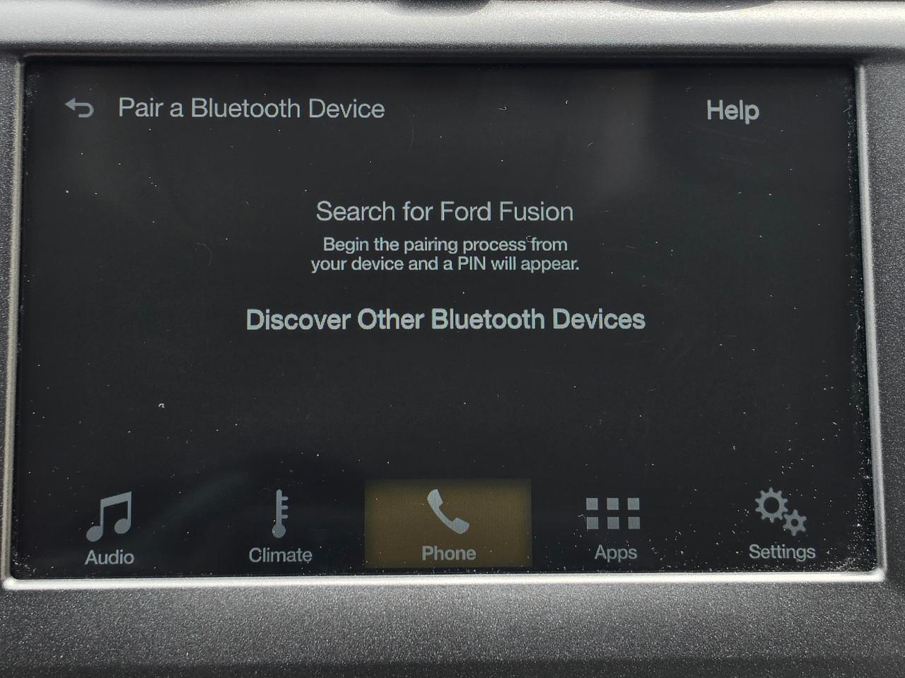 Ford Fusion Hybrid SE FWD 2017