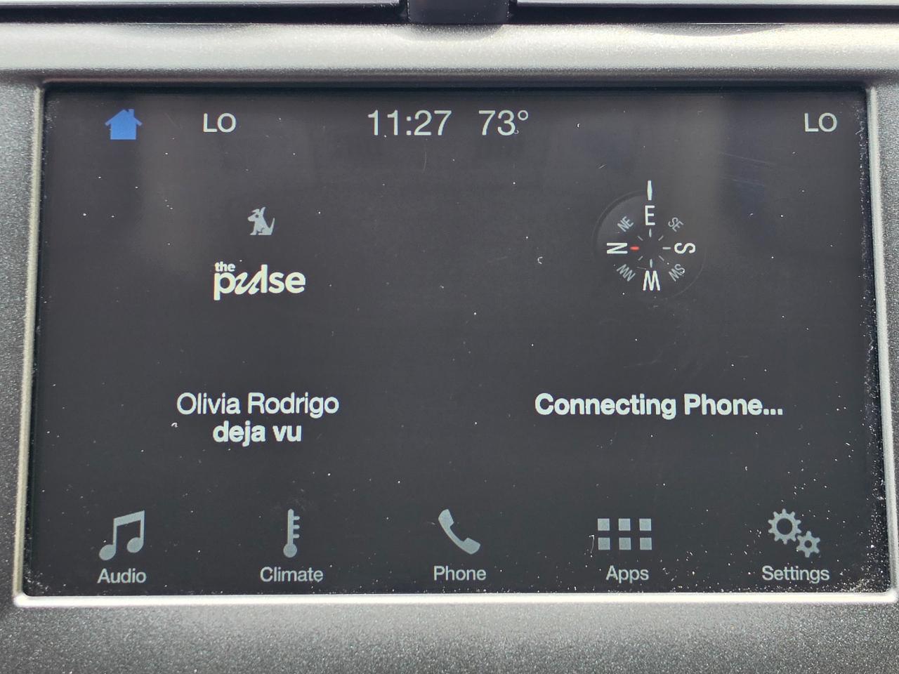 Ford Fusion Hybrid SE FWD 2017