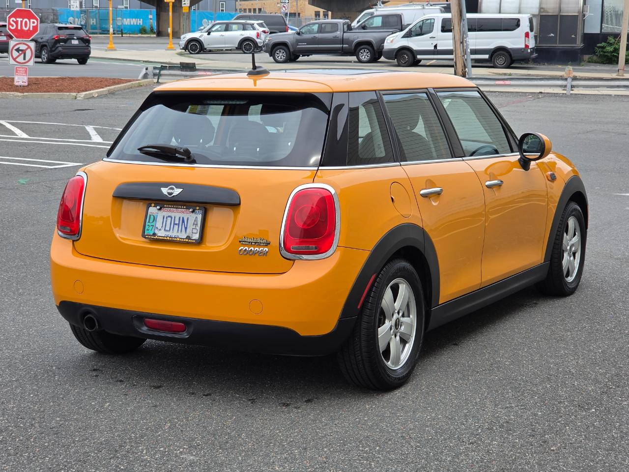 MINI Cooper Hardtop 4 Door 4dr HB 2016