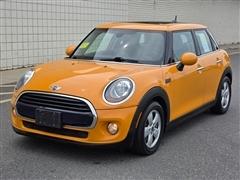 2016 MINI Cooper Hardtop 4 Door 