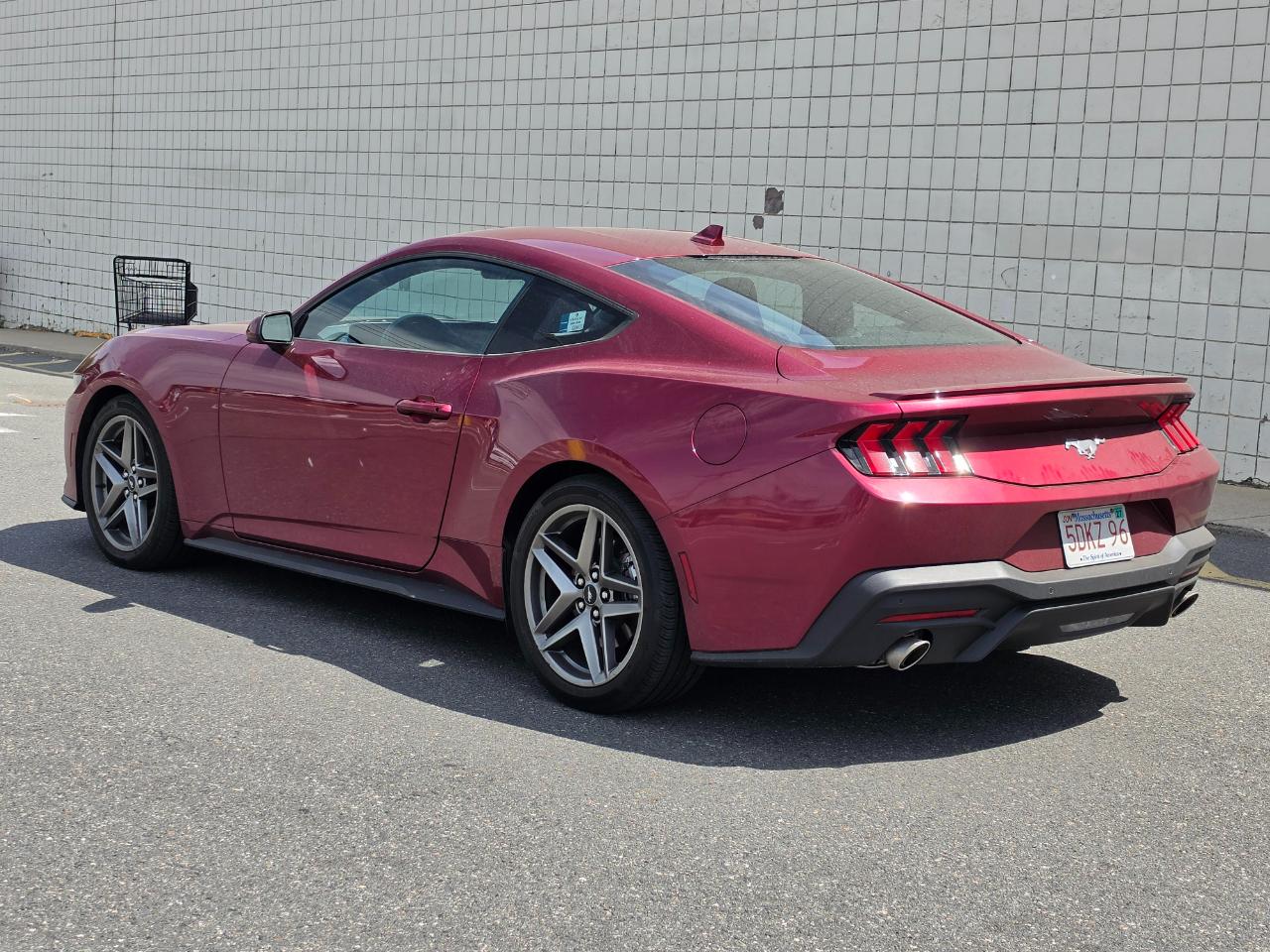 Ford Mustang EcoBoost Fastback 2025