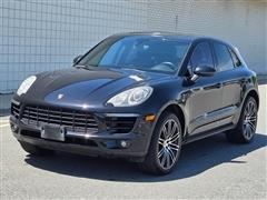 2016 Porsche Macan 