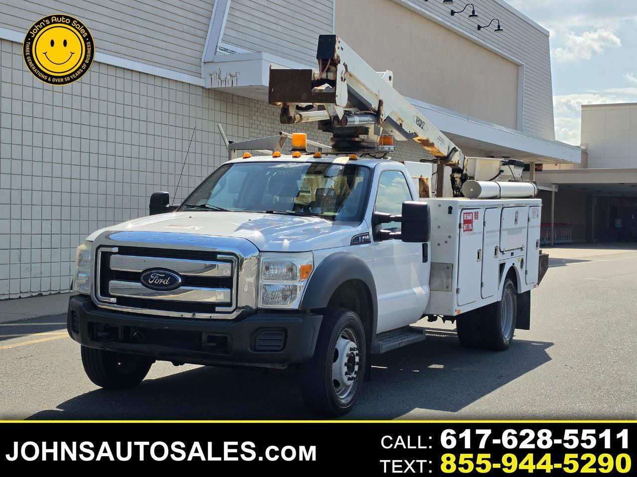 Ford Super Duty F-450 DRW 2WD Reg Cab 141" WB 60" CA XLT 2011