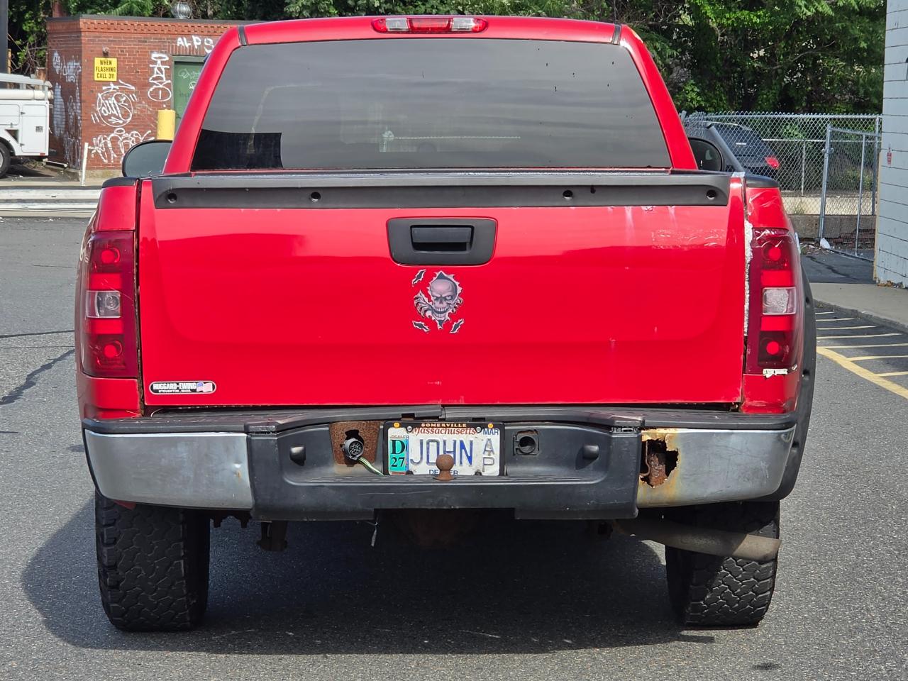 Chevrolet Silverado 1500 4WD Ext Cab 143.5" LS 2011