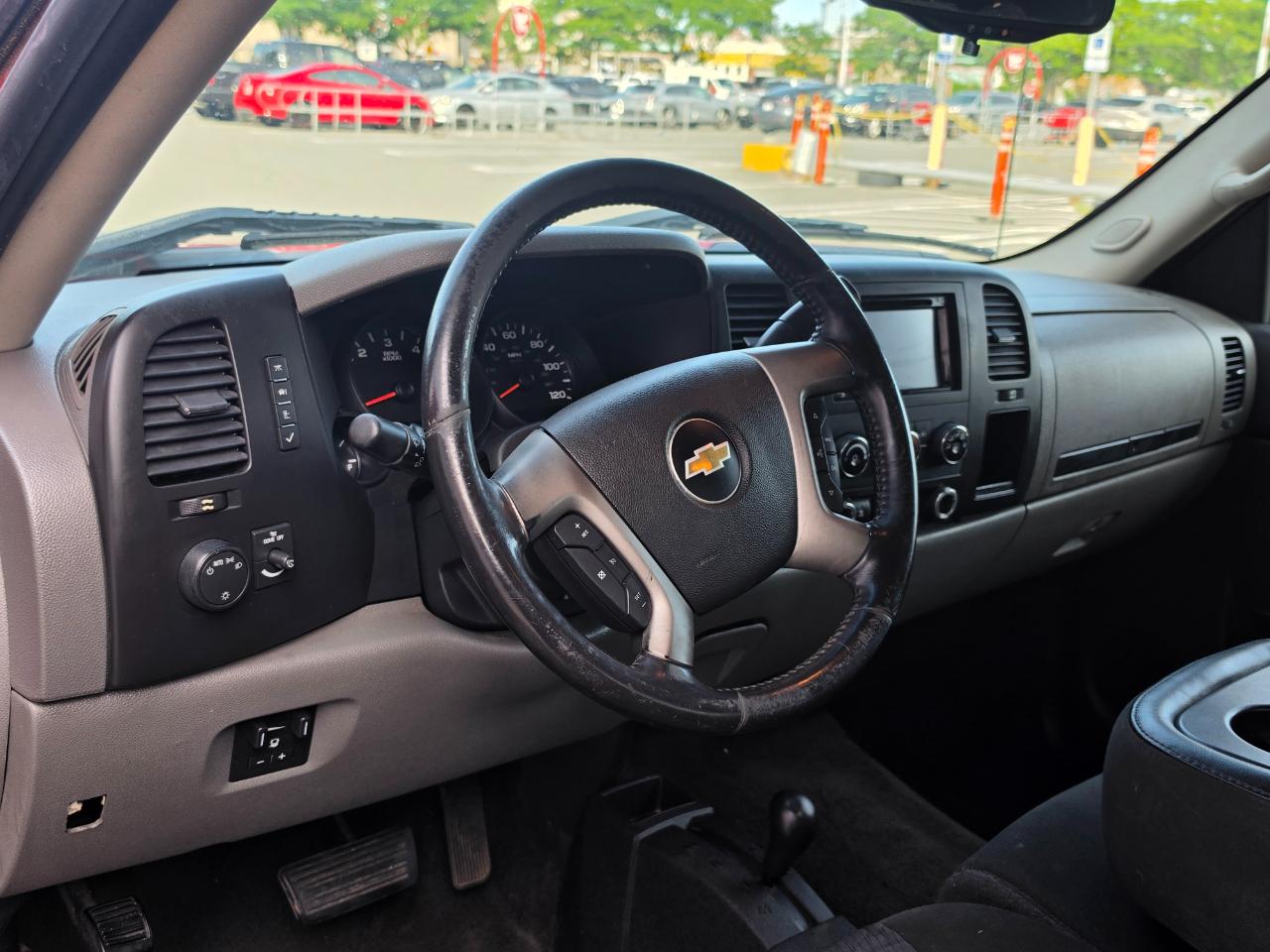 Chevrolet Silverado 1500 4WD Ext Cab 143.5" LS 2011