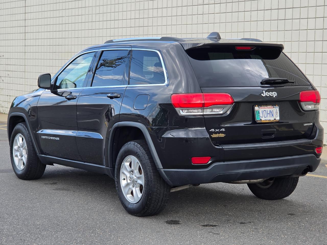 Jeep Grand Cherokee 4WD 4dr Laredo 2016