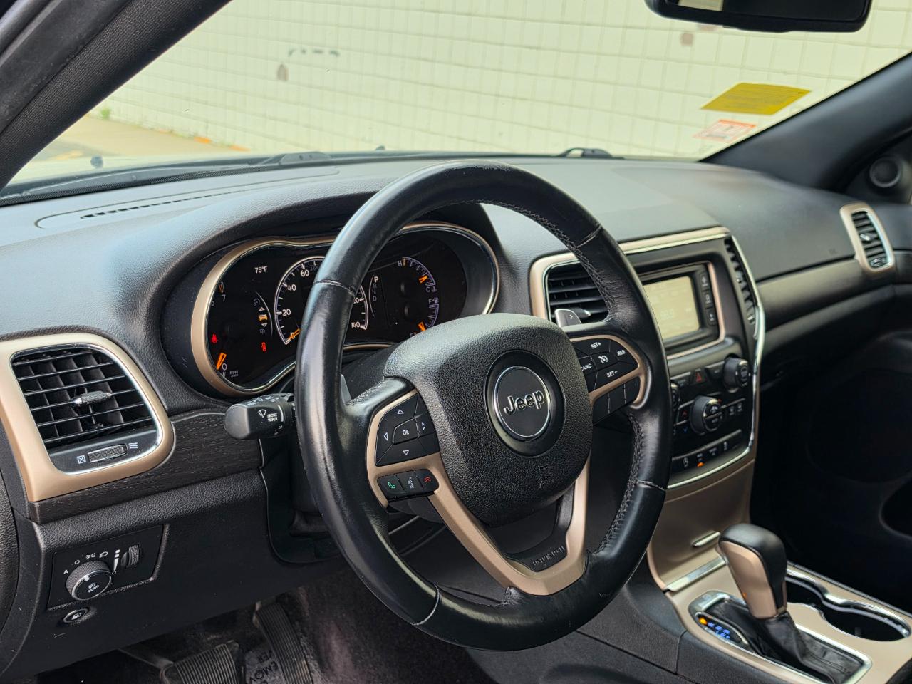 Jeep Grand Cherokee 4WD 4dr Laredo 2016