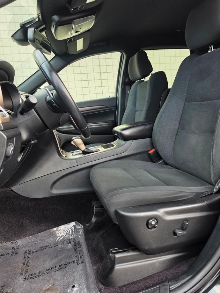 Jeep Grand Cherokee 4WD 4dr Laredo 2016