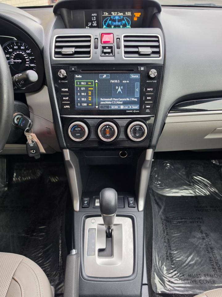 Subaru Forester 2.5i Limited CVT 2017