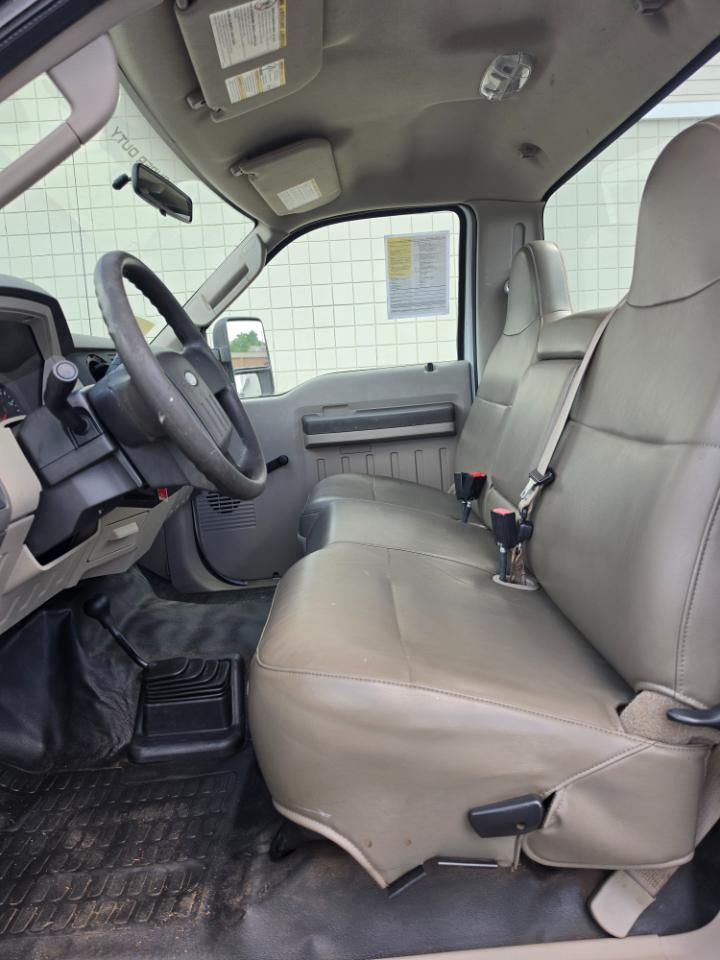 Ford Super Duty F-250 SRW 4WD Reg Cab 137" XLT 2008