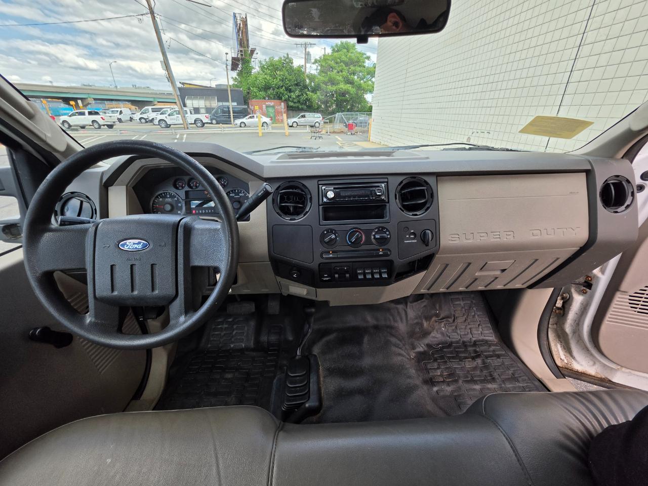 Ford Super Duty F-250 SRW 4WD Reg Cab 137" XLT 2008