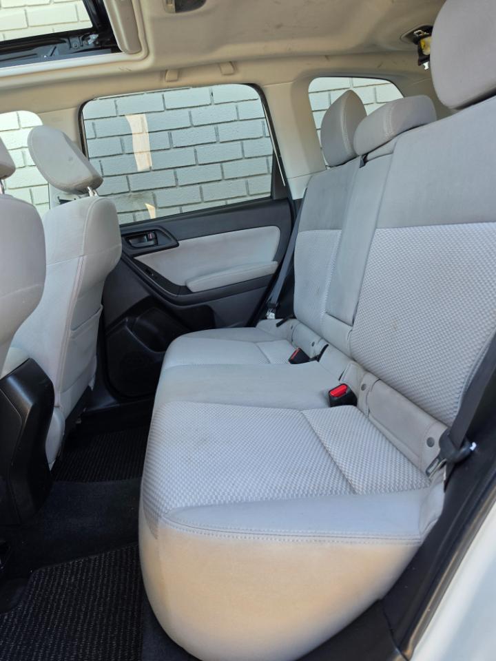 Subaru Forester 4dr Auto 2.5i Premium PZEV 2014