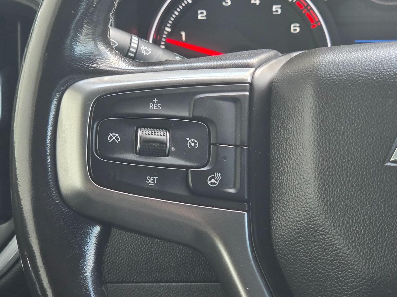 Chevrolet Silverado 1500 4WD Crew Cab 147" LT 2020