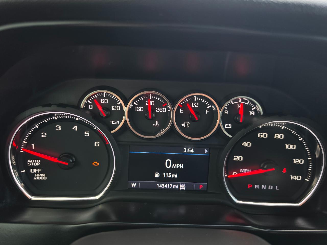 Chevrolet Silverado 1500 4WD Crew Cab 147" LT 2020