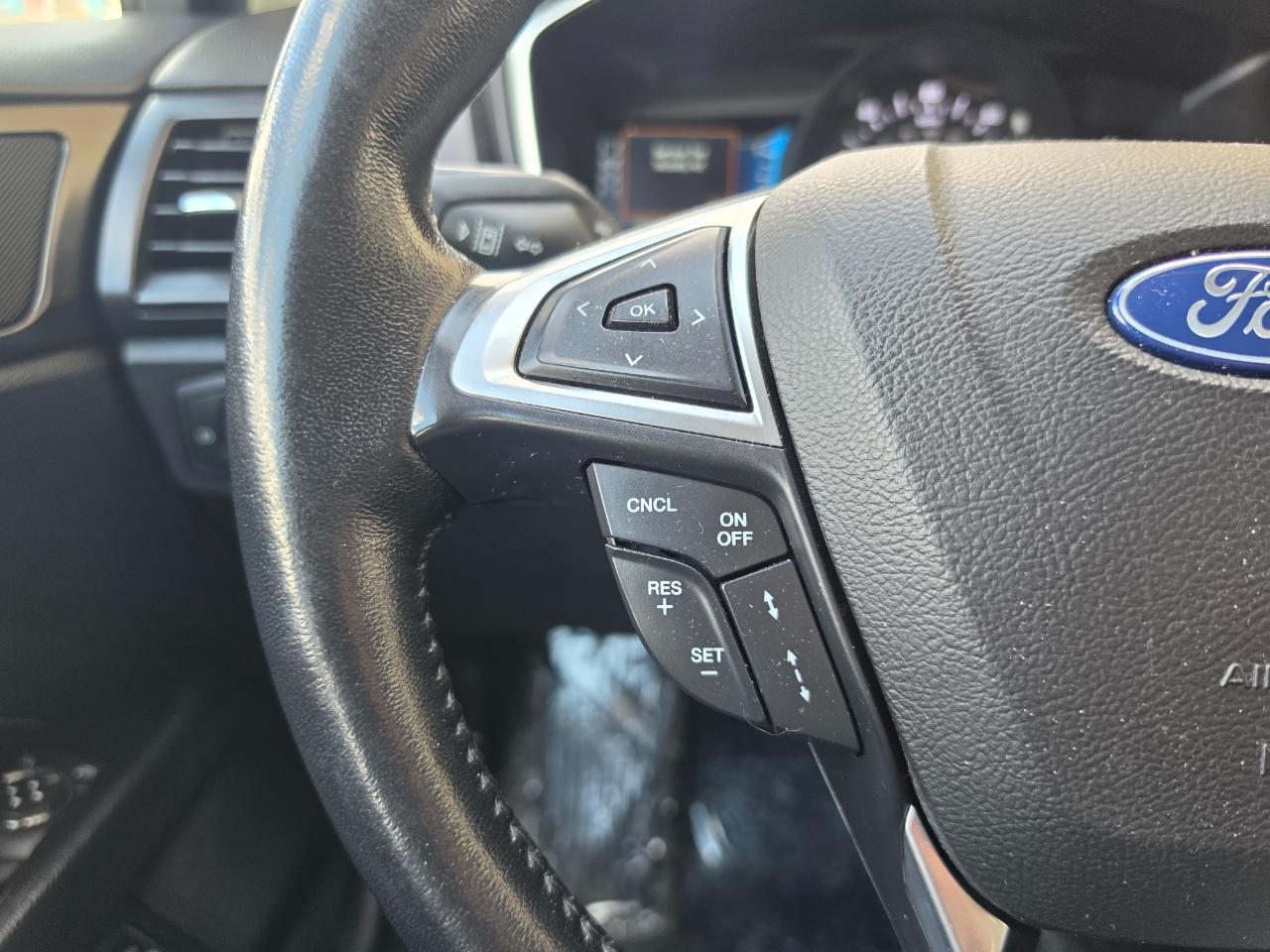 Ford Fusion Energi Titanium FWD 2019