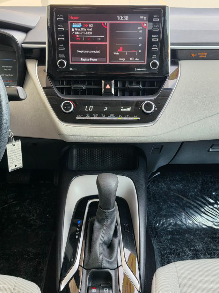 Toyota Corolla LE CVT (Natl) 2021