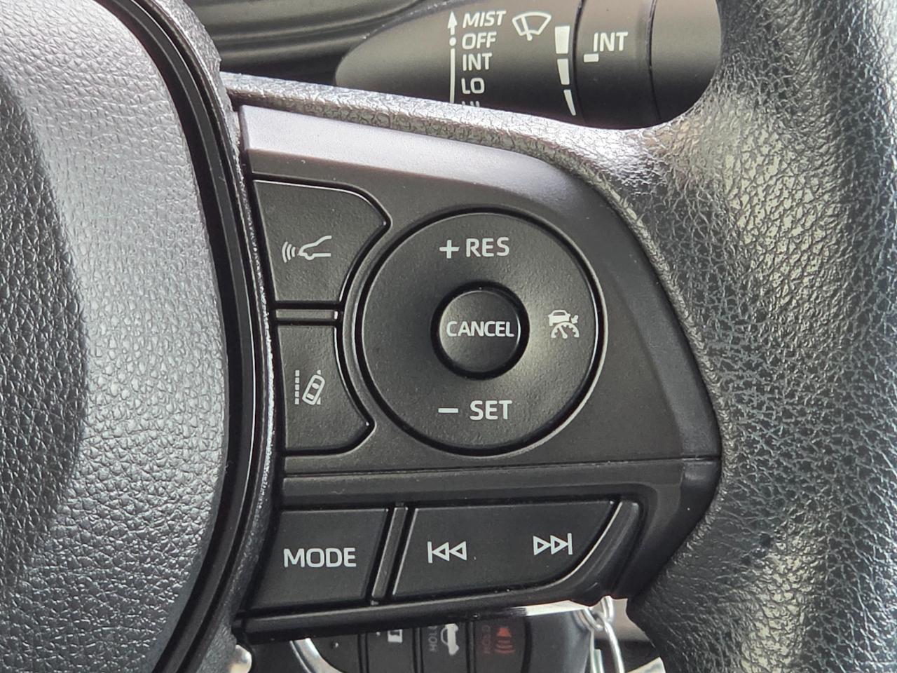 Toyota Corolla LE CVT (Natl) 2021